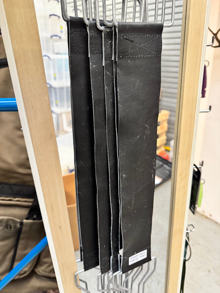single leather game carrier with ionisation marking