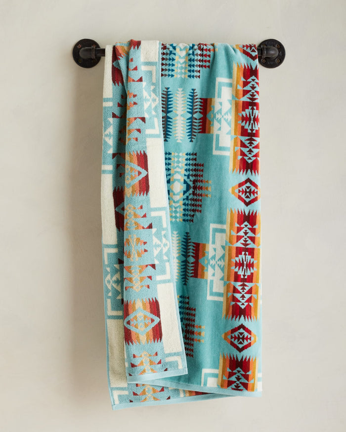 Pendleton - Aqua Chief Joseph Oversized Jacquard Spa Towel