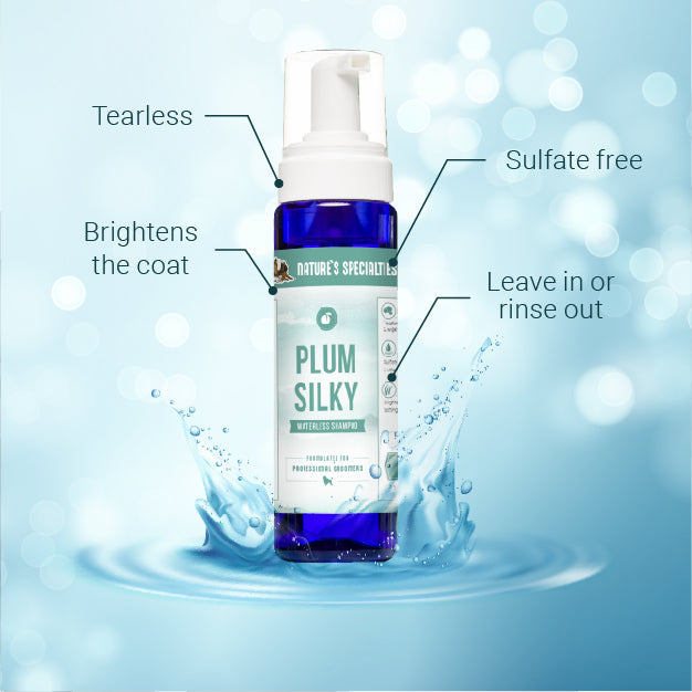 Product infographic for Plum Silky Facial Wash for cats and dogs in 7.5 oz size bottle.