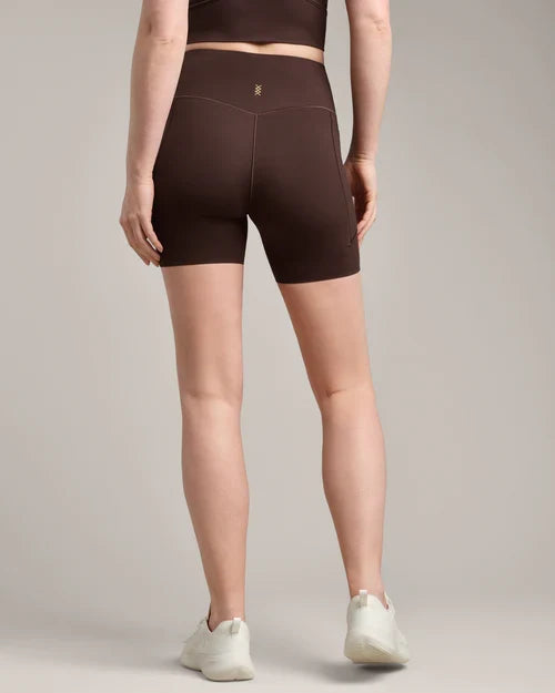 Rhone - Women's Revive Short 6"
