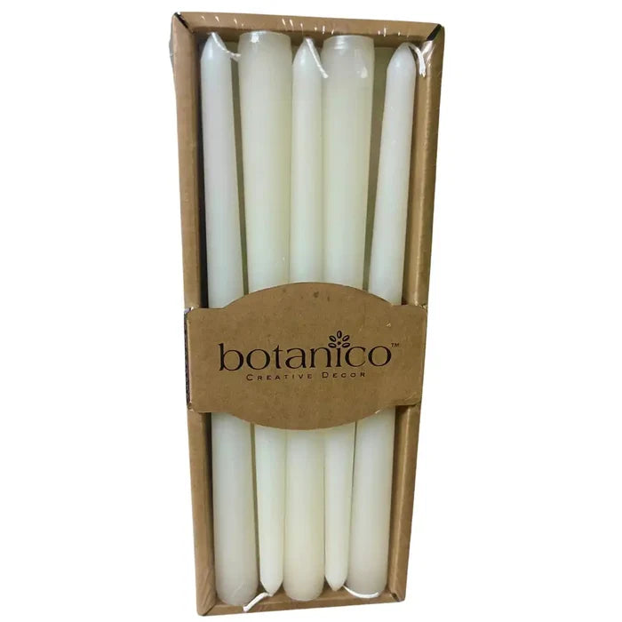Taperd Candles white