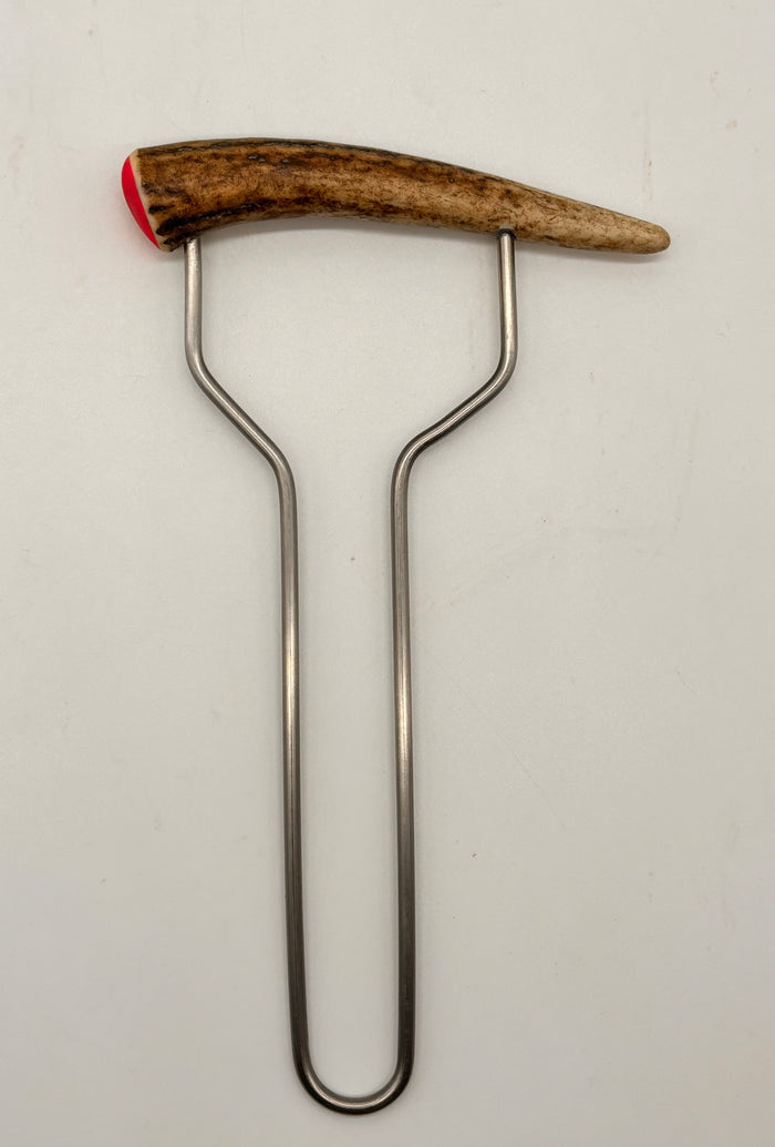 Staghorn Game Carriers