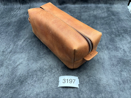 SECONDS Leather Classic Dopp Kit & Travel Toiletry Bag - 3197
