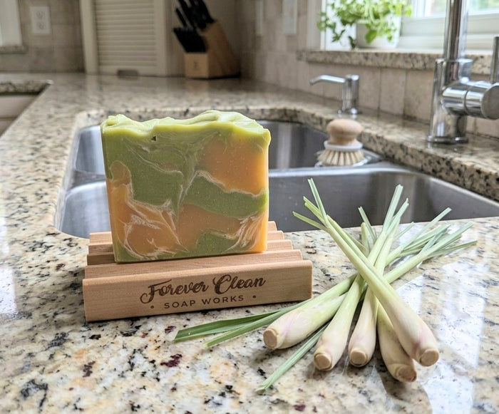 Lemongrass (essential oil)
