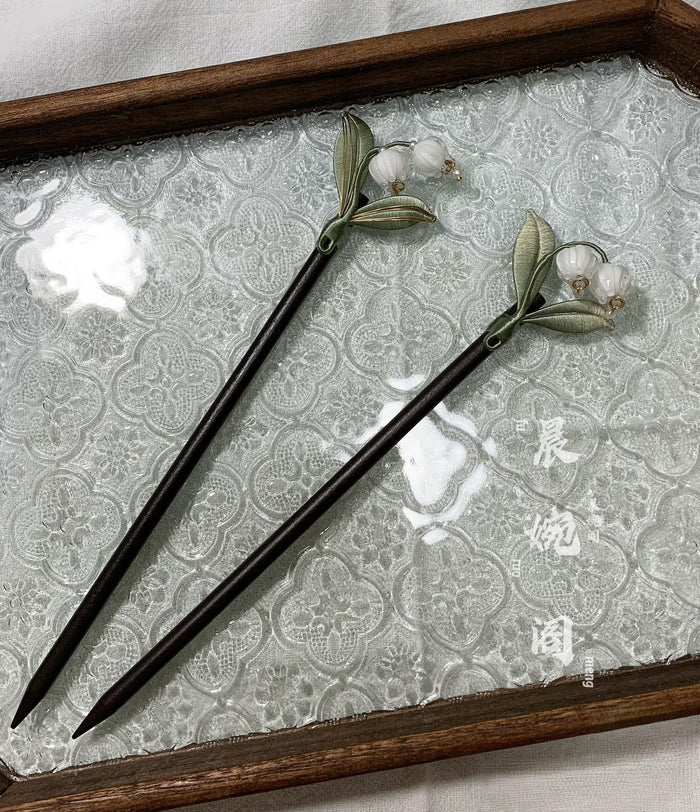 Handmade Chanhua Lily of the Valley Brooch - Thread Flower Pin with Glass Bells