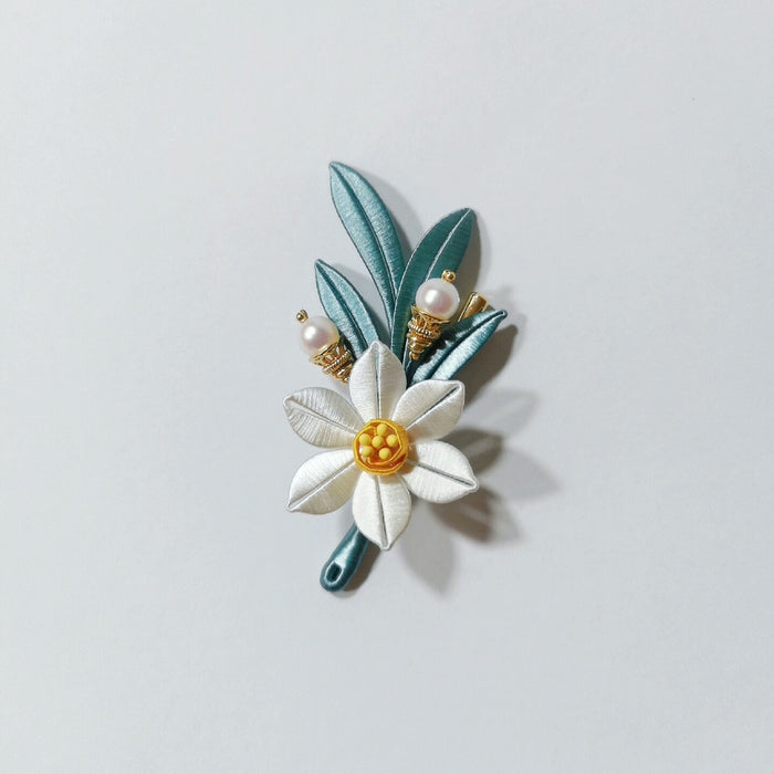 Handmade Chanhua Narcissus Brooch - White Flower with Teal Leaves & Pearl