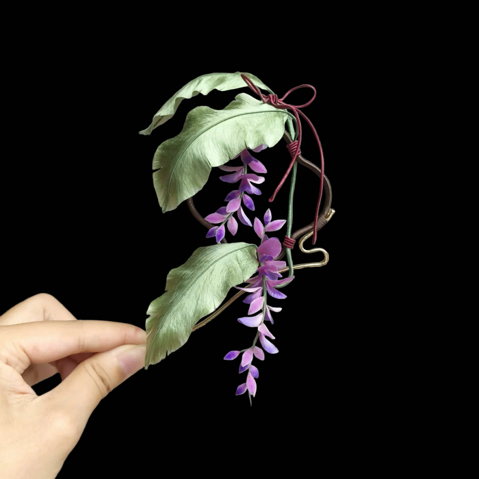 Handmade Ronghua Wisteria with Banana Leaf Hairpin - Mulberry Silk Velvet Flower Hair Pin