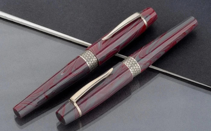 Kilk Orient Fountain Pen - Red