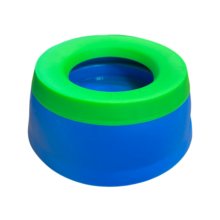 Blue plastic bowl  with green lid on a white background