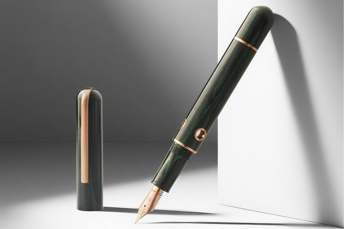 Nahvalur (Narwhal) Nautilus Fountain Pen - Chelonia Green