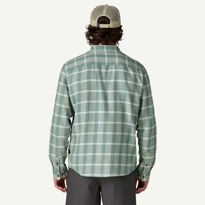 Patagonia Men's Long-Sleeved Lightweight Fjord Flannel Shirt