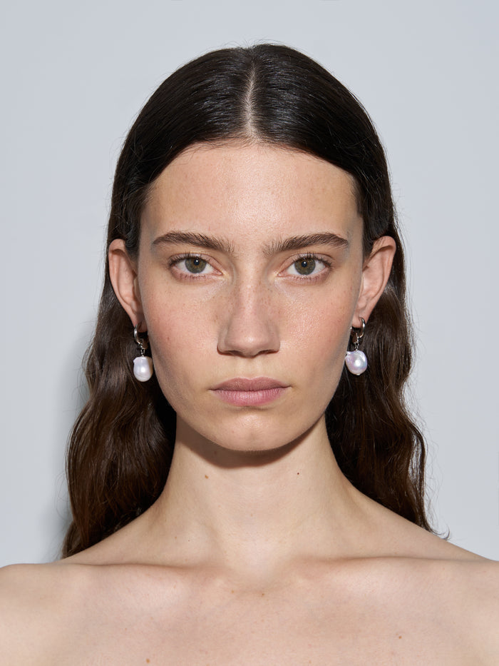 Philo Pearl Earrings