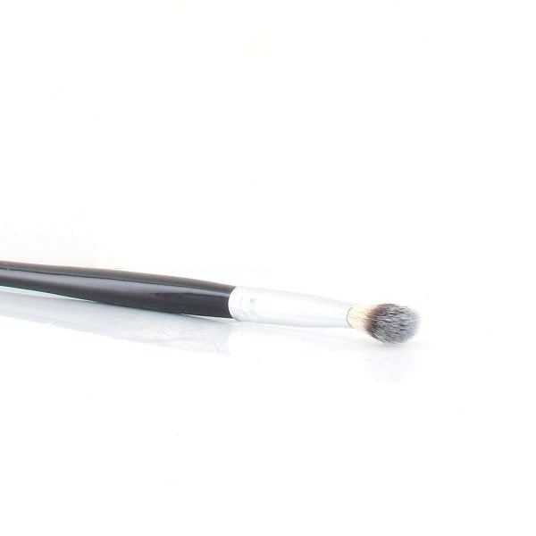 SOFT ROUND BRUSH for BLENDING
