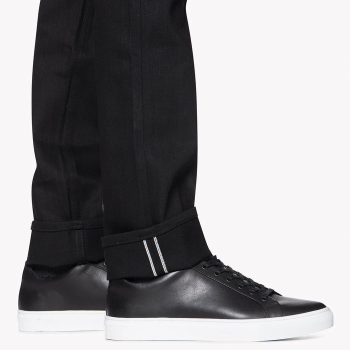 UB144 Skinny Fit 11oz Solid Black Stretch Selvedge Denim | The Unbranded Brand