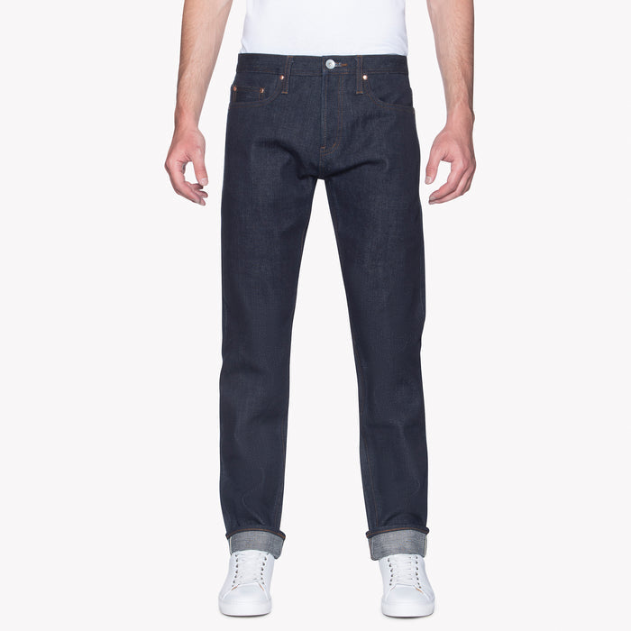 UB221 Tapered Fit 21oz Heavyweight Indigo Selvedge Denim | The Unbranded Brand