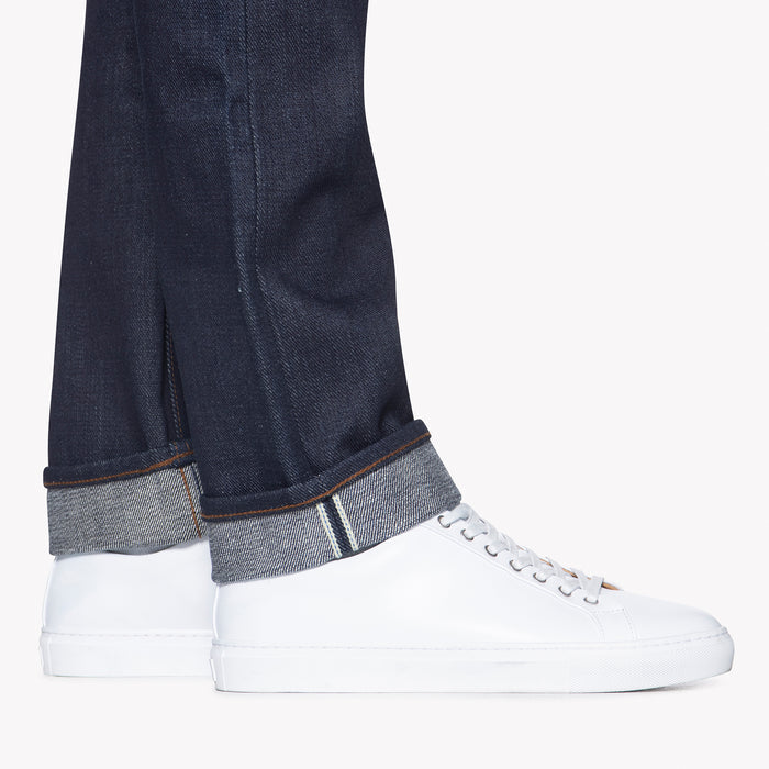 UB221 Tapered Fit 21oz Heavyweight Indigo Selvedge Denim | The Unbranded Brand