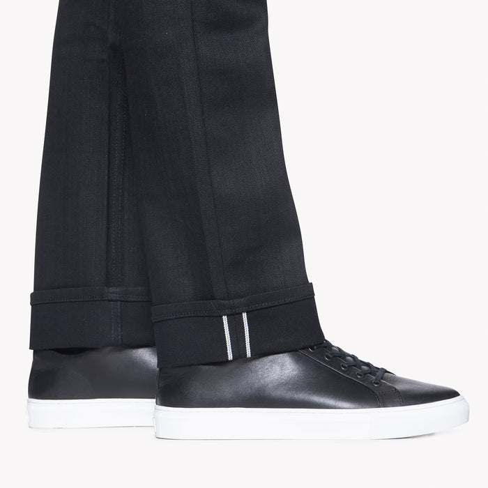 UB344 Straight Fit 11oz Solid Black Stretch Selvedge Denim | The Unbranded Brand