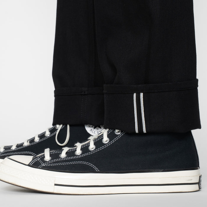 UB844 Relaxed Straight Fit - 11oz Black Stretch Selvedge