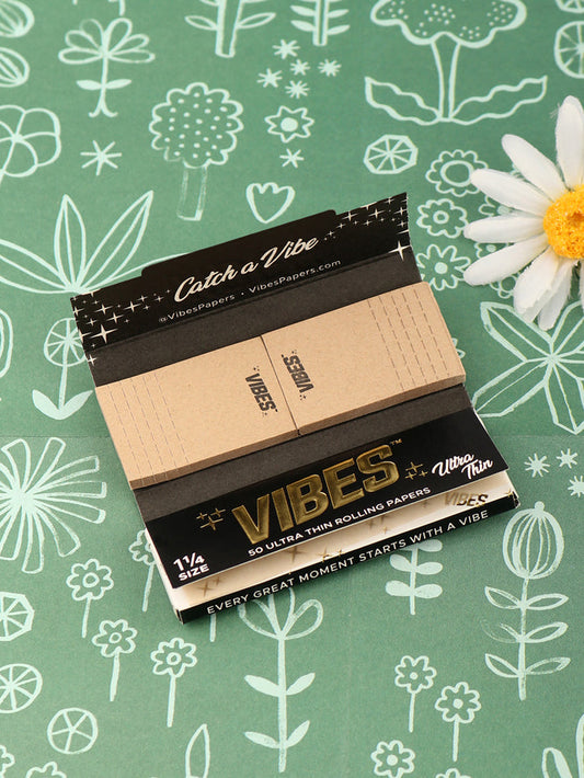 Vibes Papers 1 1/4 with Tips | Ultra Thin-Image 1