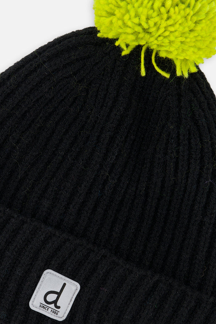 Winter Knit Hat With Pompom Black And Green-3