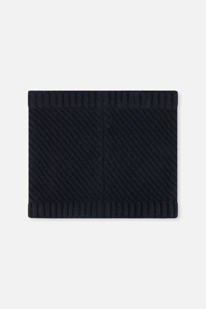 Winter Knit Neckwarmer Black-2