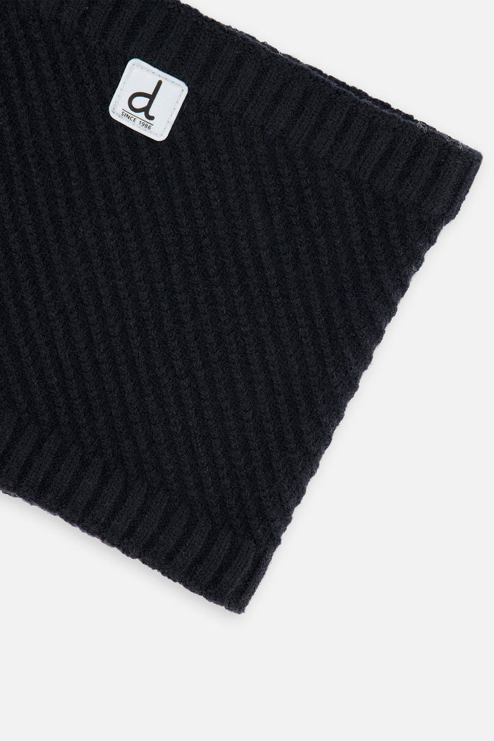 Winter Knit Neckwarmer Black-3