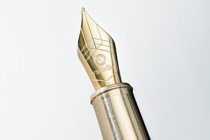 Ystudio Classic Revolve Fountain Pen - Red